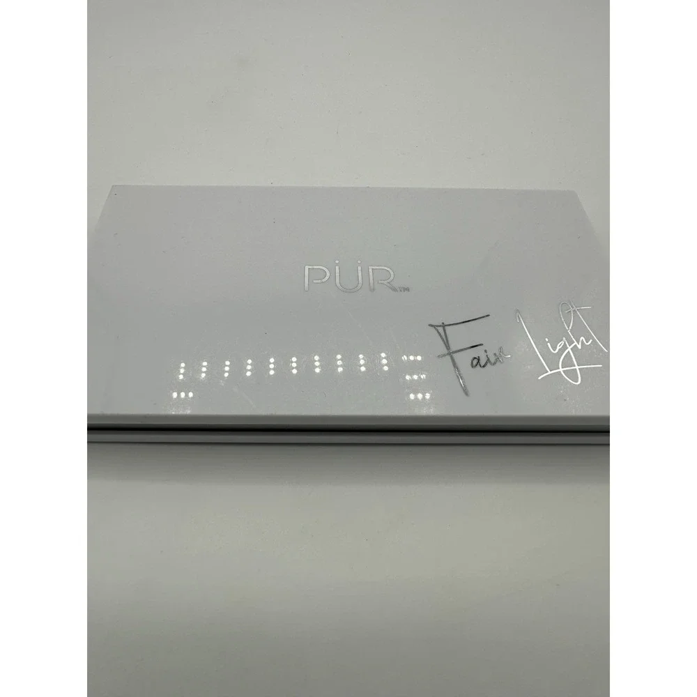PÜR 4-in-1 Face Palette Fair Light Powder Bronzer Blush Highlighter NIB